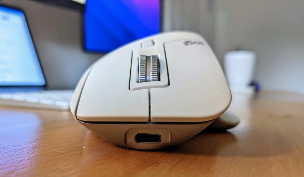 Logitech Master Mx 3s front side view with the USB-C connector